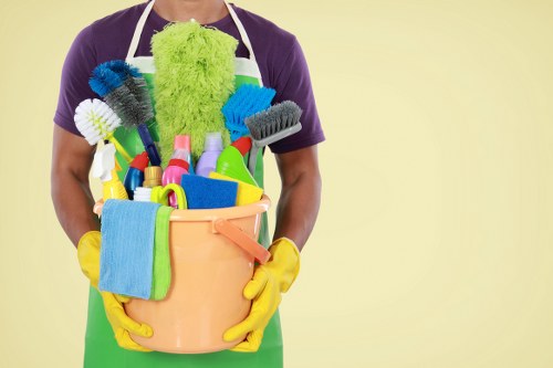 Step-by-step complaint resolution for oven cleaning